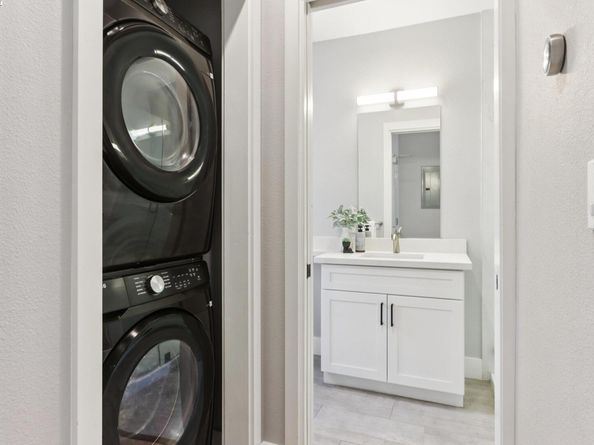 520 El Camino Real 307, San Carlos CA 94070