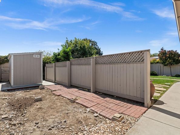 37881 Manzanita St, Newark CA 94560