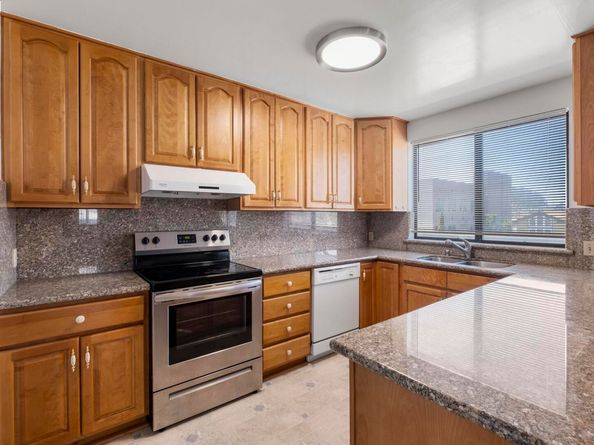 1050 Kains Avenue 3(B1), Albany CA 94706