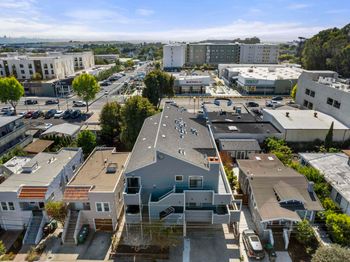 1050 Kains Avenue
