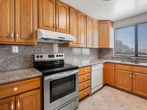 1050 Kains Avenue 3(B1), Albany CA 94706