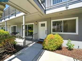 200 El Dorado Ave