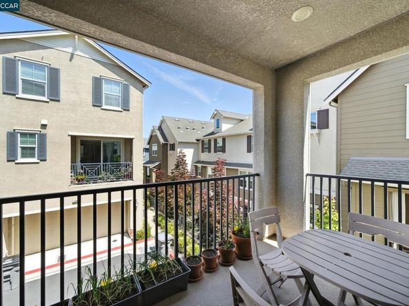 3988 Windsor, Dublin CA 94568