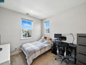 3988 Windsor, Dublin CA 94568