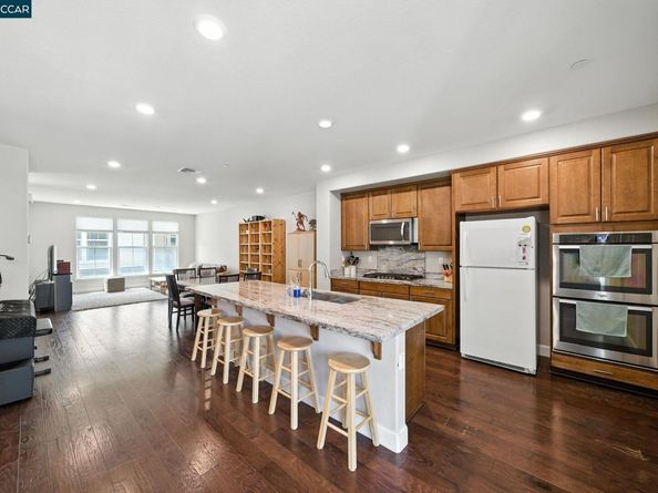 3988 Windsor, Dublin CA 94568