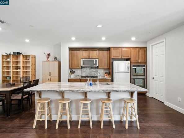 3988 Windsor, Dublin CA 94568