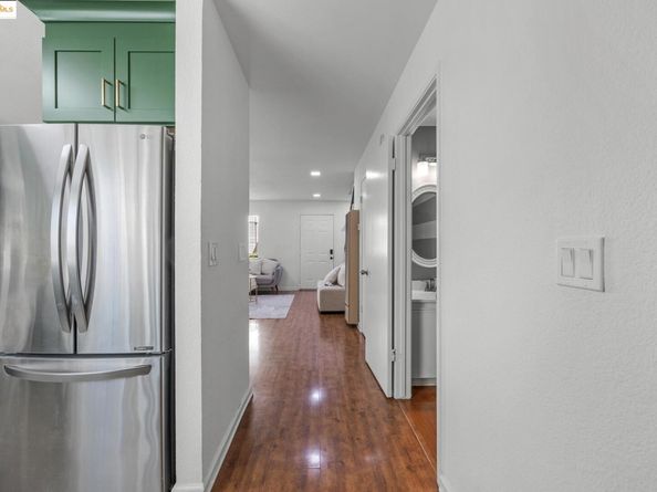 21564 Meekland ave 19, Hayward CA 94541