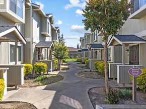 21564 Meekland ave 19, Hayward CA 94541