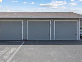 21564 Meekland ave 19, Hayward CA 94541