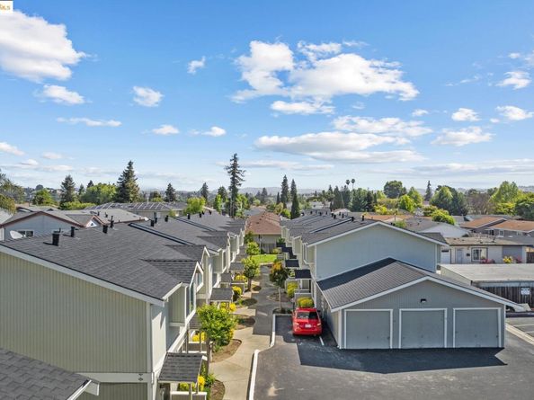 21564 Meekland ave 19, Hayward CA 94541