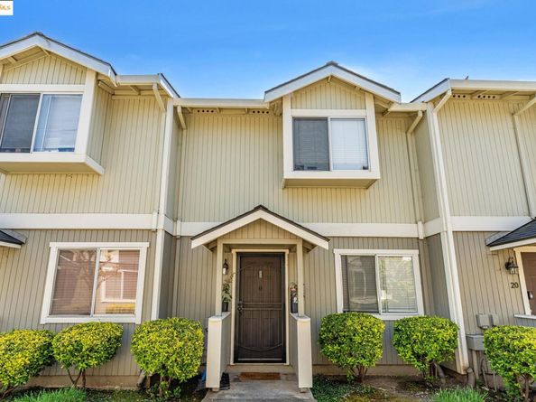 21564 Meekland ave 19, Hayward CA 94541