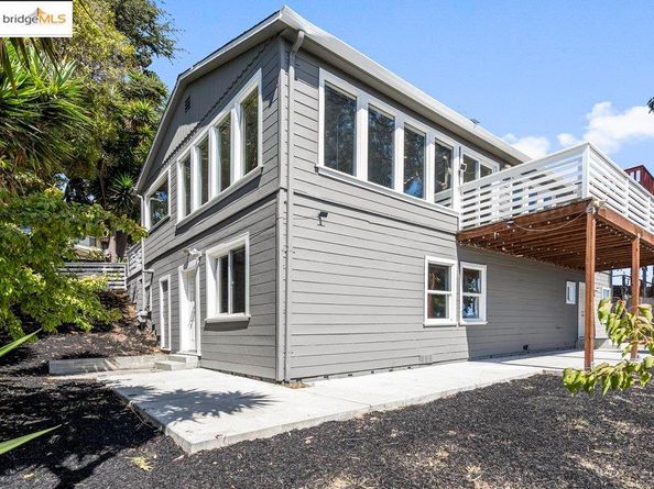 9949 Lawlor St, Oakland CA 94605