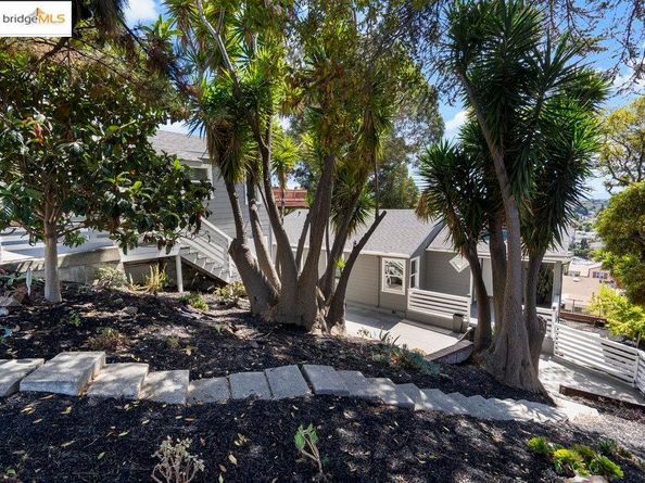 9949 Lawlor St, Oakland CA 94605
