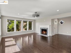 9949 Lawlor St, Oakland CA 94605