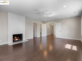 9949 Lawlor St, Oakland CA 94605