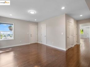 9949 Lawlor St, Oakland CA 94605