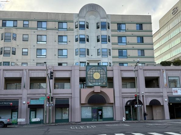 989 Webster St 453, Oakland CA 94607