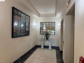 989 Webster St 453, Oakland CA 94607