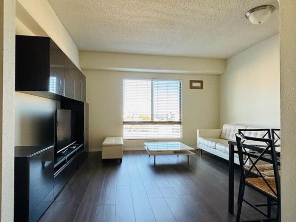 989 Webster St 453, Oakland CA 94607