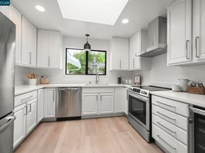 155 Saint Vincent Ct, Danville CA 94526