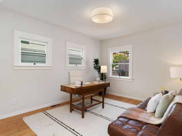 5914 Martin Luther King Jr Way, Oakland CA 94609