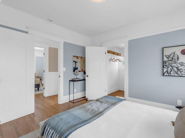 5914 Martin Luther King Jr Way, Oakland CA 94609