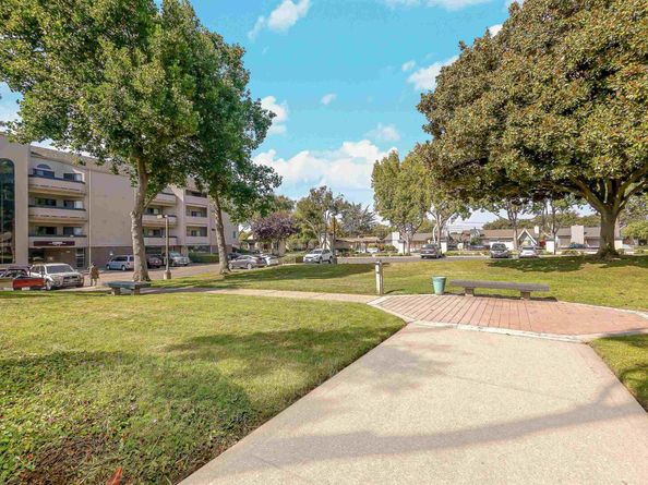 1280 Stanhope Ln 343, Hayward CA 94545