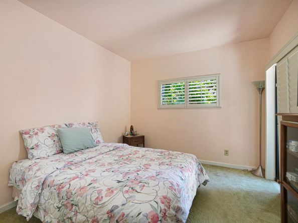 1280 Stanhope Ln 343, Hayward CA 94545