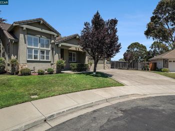 121 St Nazaire Ct