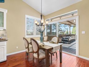 121 St Nazaire Ct, Martinez CA 94553