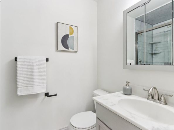 37690 Los Arboles Dr, Fremont CA 94536