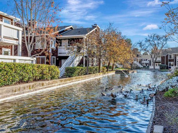 59 Marina Lakes Dr, Richmond CA 94804