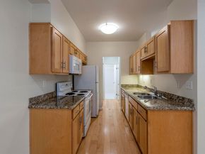 59 Marina Lakes Dr, Richmond CA 94804