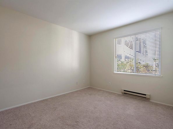 59 Marina Lakes Dr, Richmond CA 94804