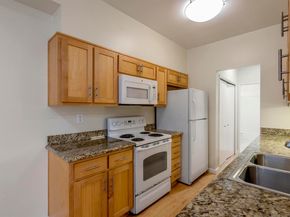 59 Marina Lakes Dr, Richmond CA 94804