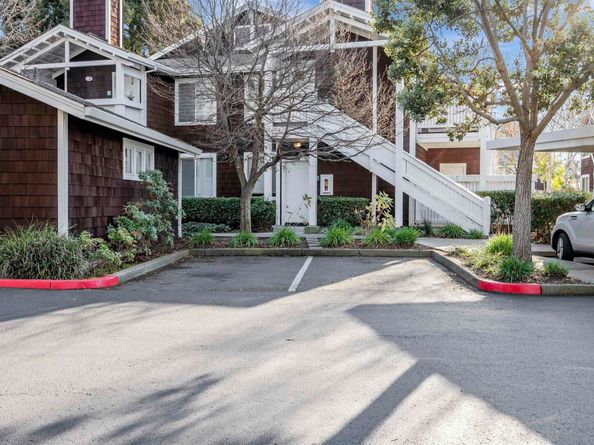 59 Marina Lakes Dr, Richmond CA 94804
