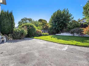 836 Hawthorne Dr, Rodeo CA 94572
