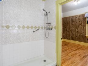 1424 Walnut St, Alameda CA 94501