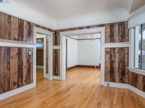 1424 Walnut St, Alameda CA 94501