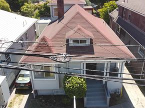 1424 Walnut St, Alameda CA 94501