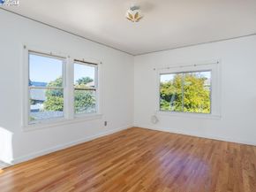 1424 Walnut St, Alameda CA 94501