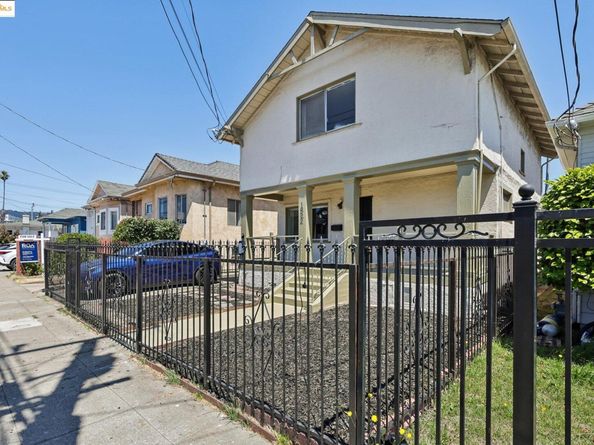 1822 40Th Ave, Oakland CA 94601