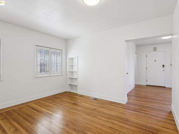 1822 40Th Ave, Oakland CA 94601