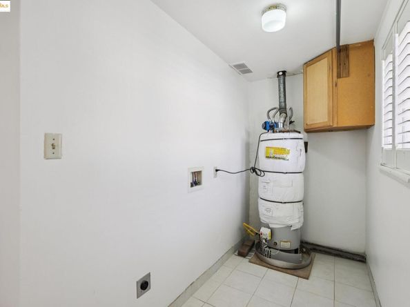 1822 40Th Ave, Oakland CA 94601