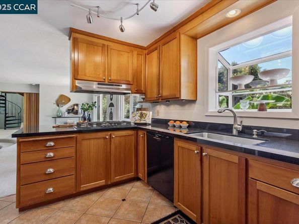 1759 Crescent Dr, Walnut Creek CA 94598