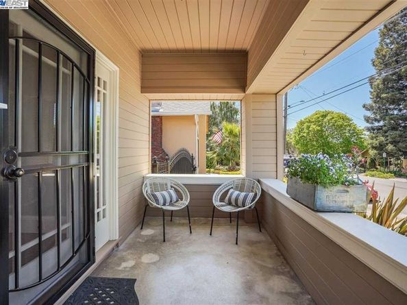 1621 D St, Hayward CA 94541
