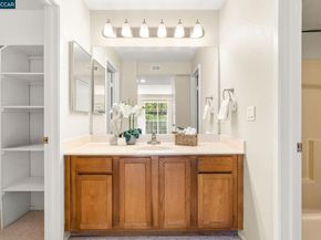 635 Canyon Oaks Dr A, Oakland CA 94605