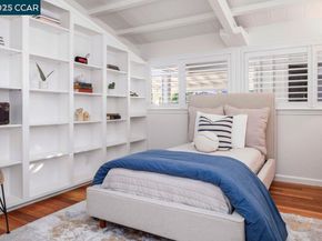 12 Dos Encinas, Orinda CA 94563