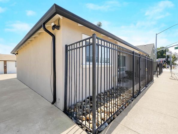 21908 Victory Dr, Hayward CA 94541