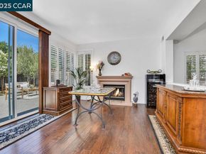 415 Orchard View Ave, Martinez CA 94553